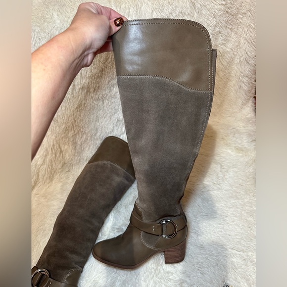 Marc Fisher Leather/Suede Wide Calf Over Knee Boots Editer Olive Taupe - Sz 8.5 - Picture 7 of 9